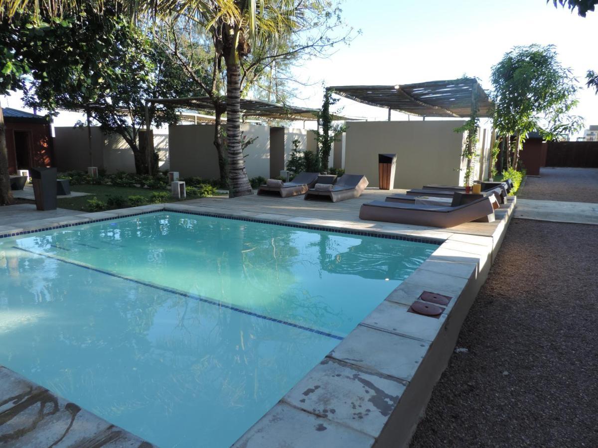 Liv Inn Guest House Maputo Exteriör bild