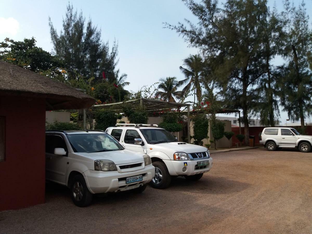 Liv Inn Guest House Maputo Exteriör bild
