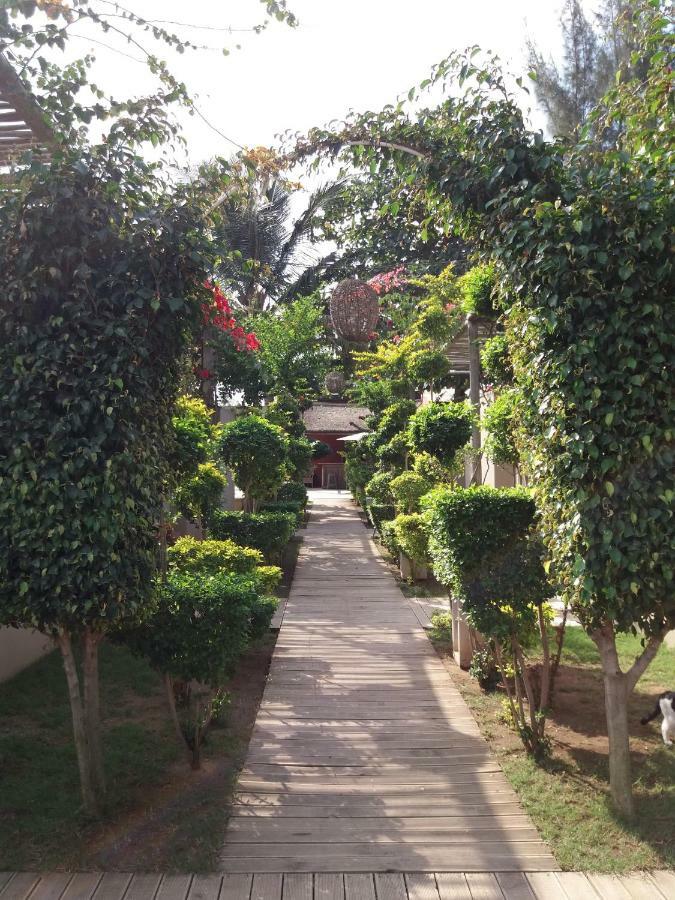 Liv Inn Guest House Maputo Exteriör bild