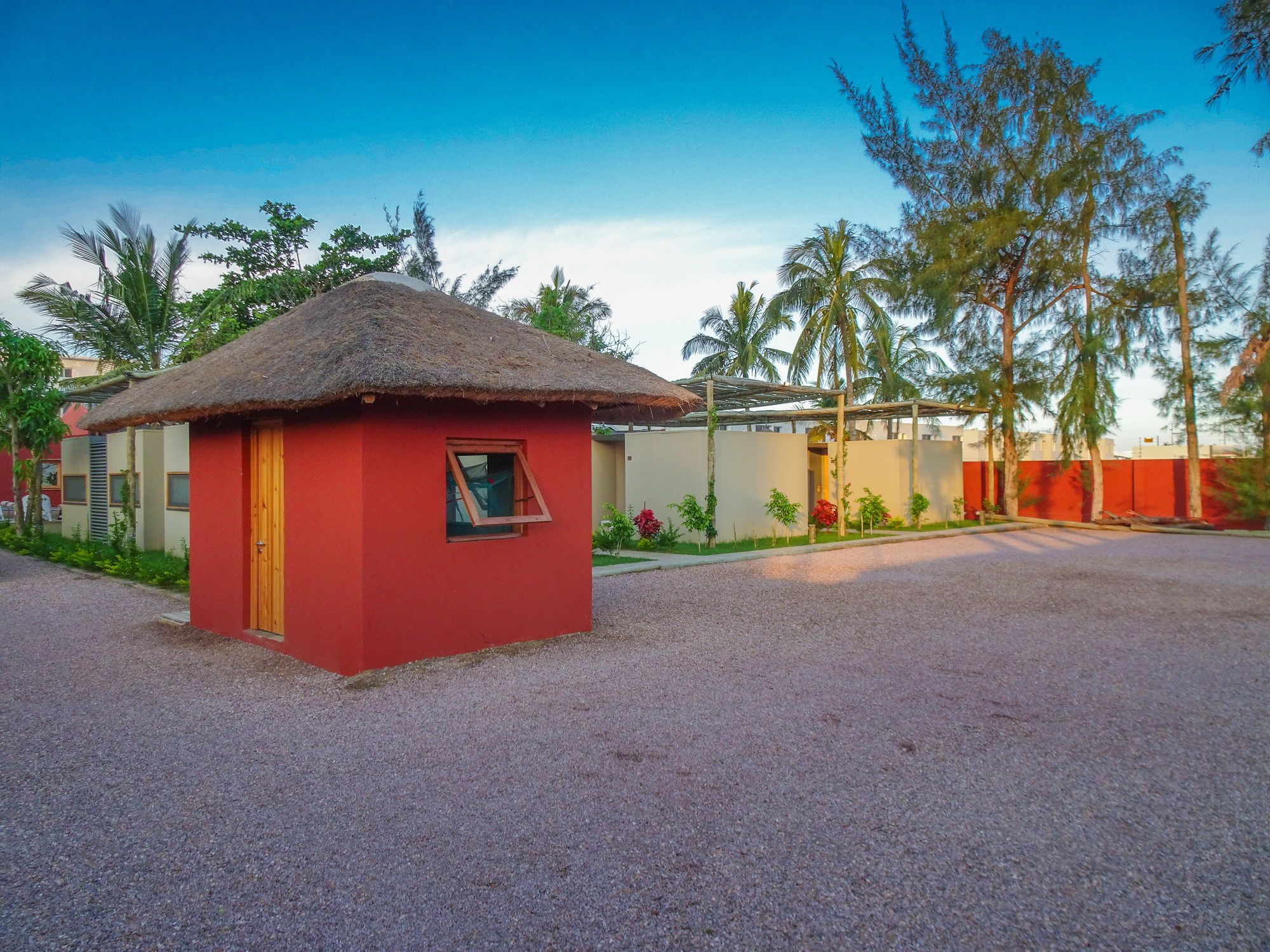 Liv Inn Guest House Maputo Exteriör bild